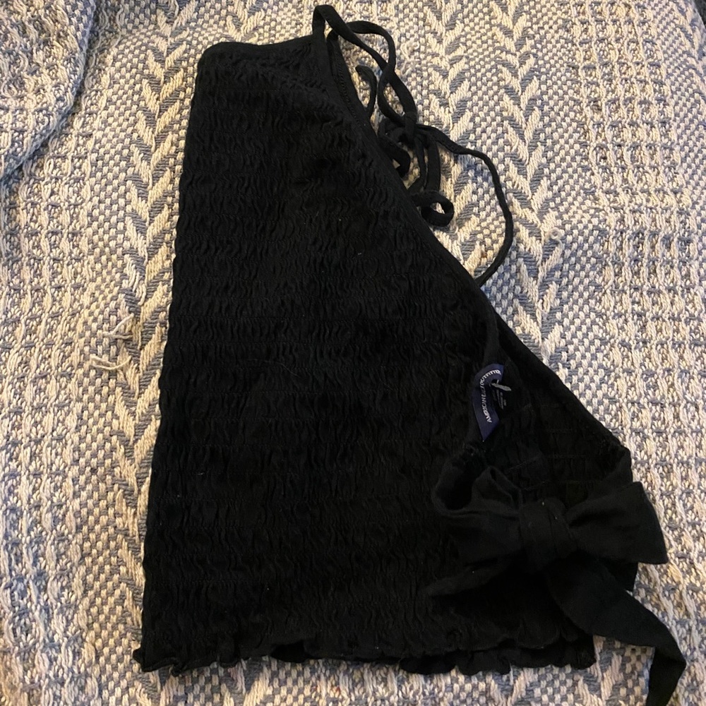 AE. Sexy halter backless crop top.
